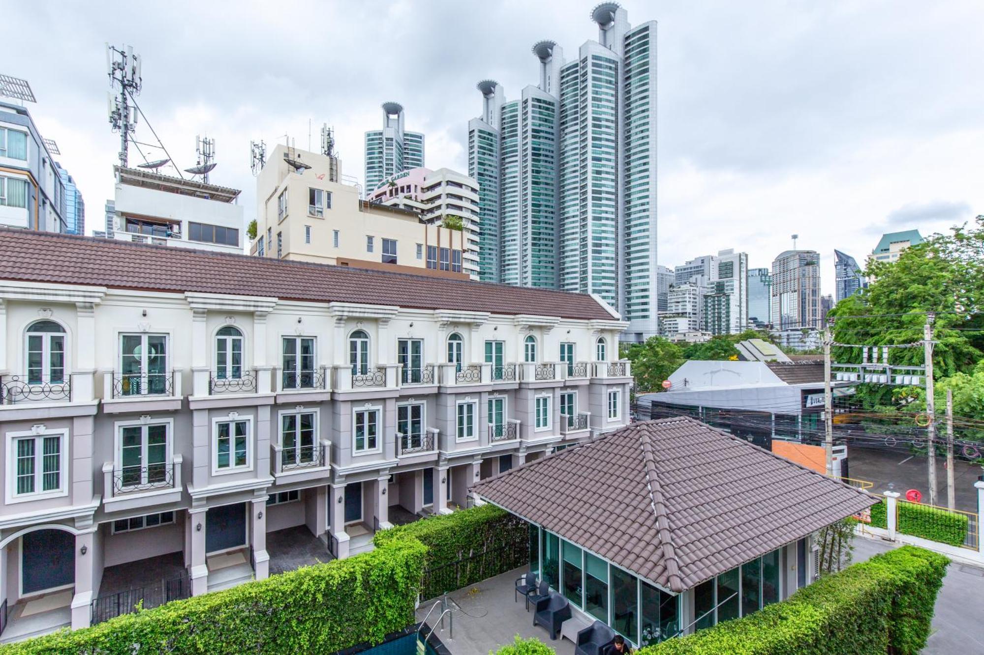 Inhome The Grand Bless Sukhumvit 16 Apartment *